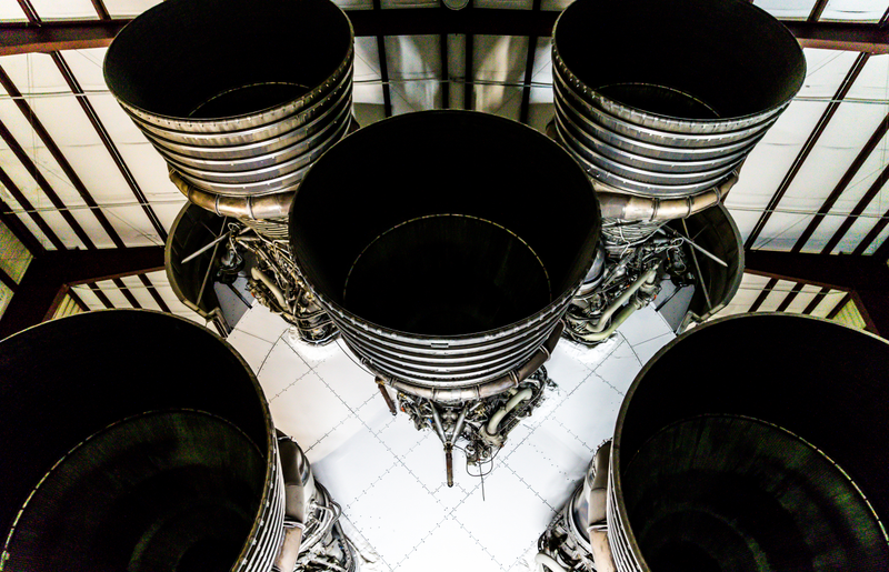 Illustration for article titled NASA's Building 9 Is The Giant Space Toy Box Of Your Dreams